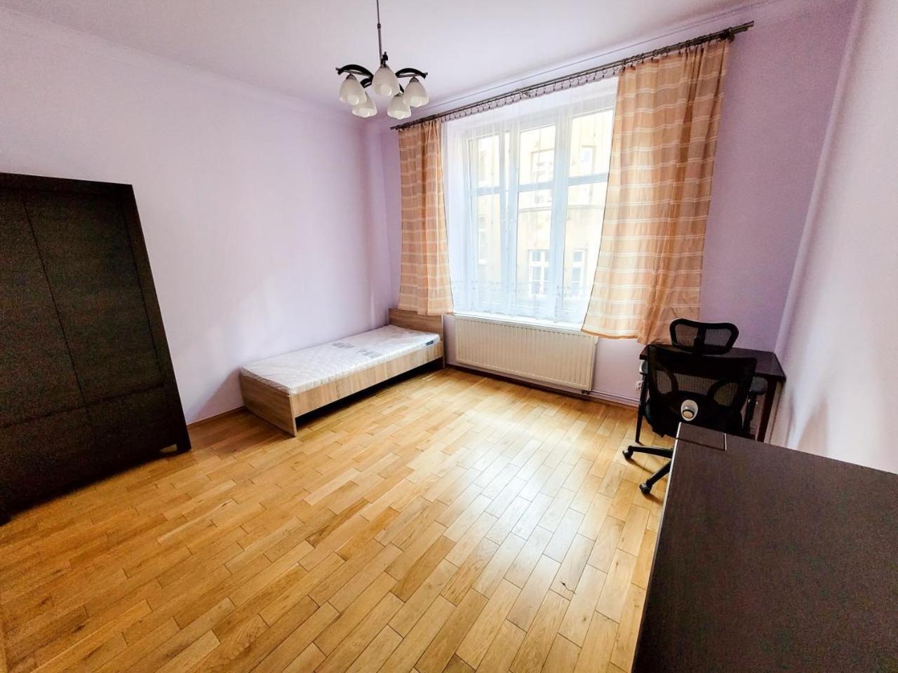 Wild Solutions Sauna Apartments Краков Экстерьер фото